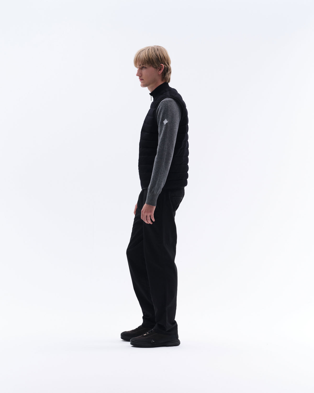 JCM04_NY-BLACK_5.jpg