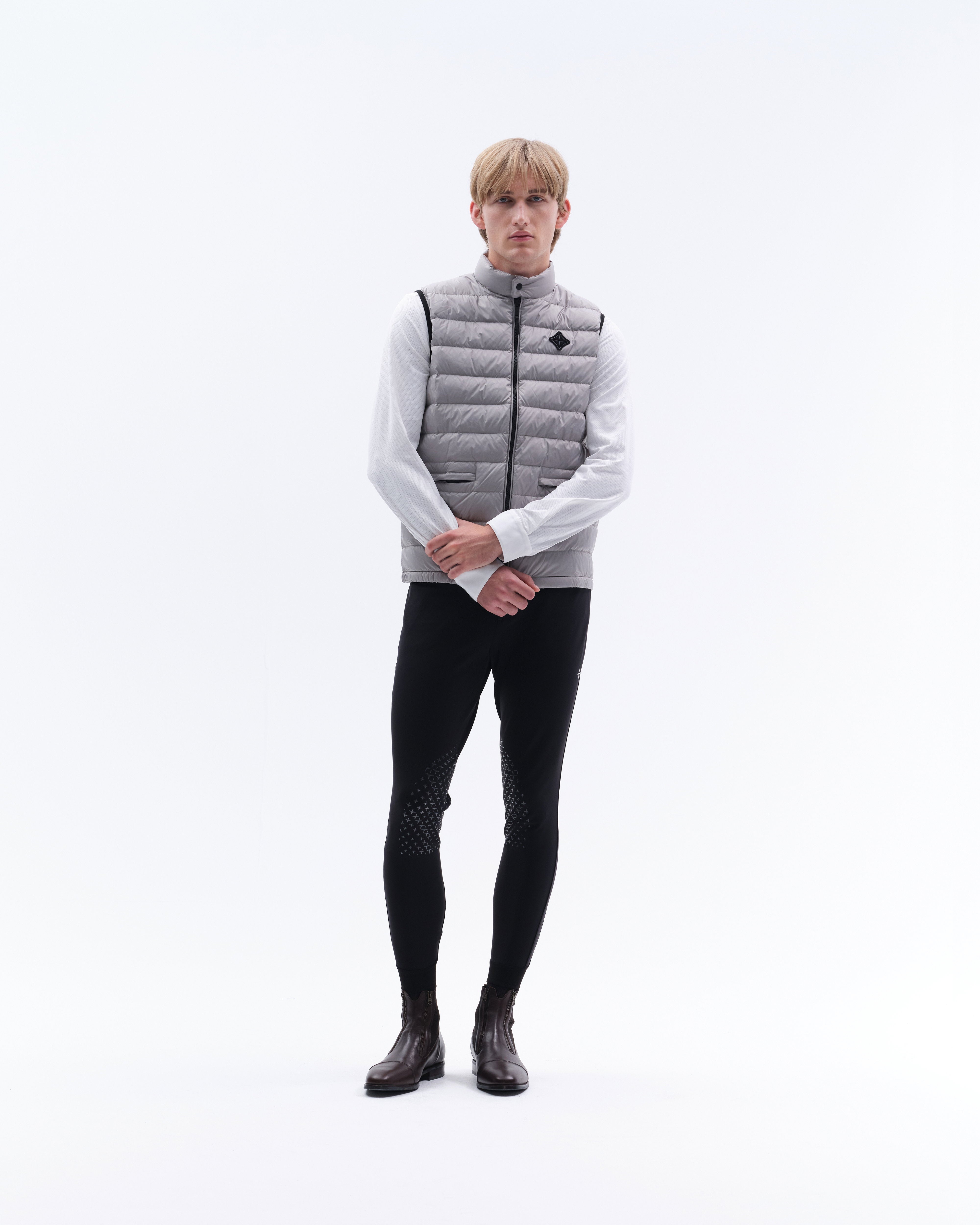 JCM38_NY-GREY_4.jpg