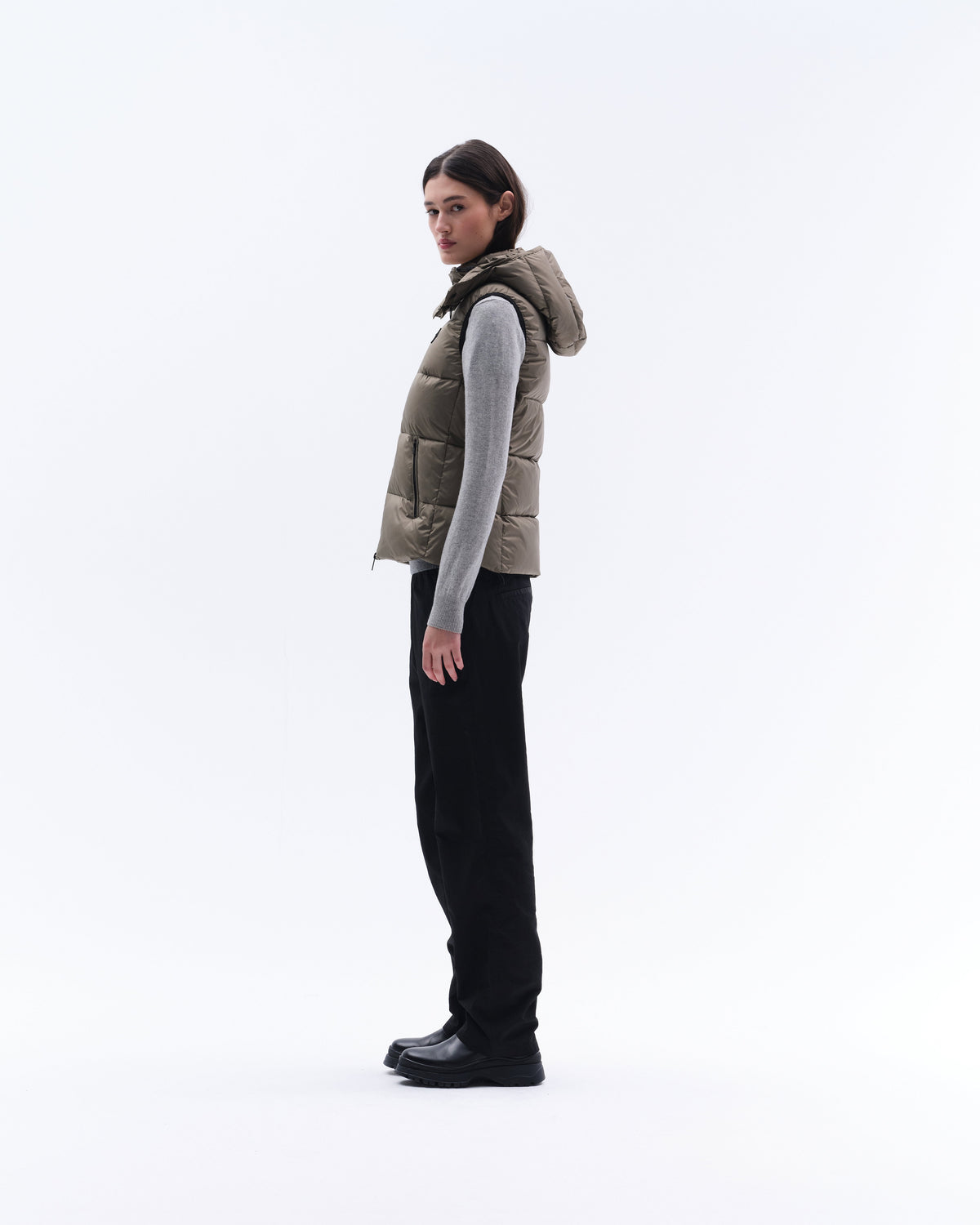 JCW34.2_NY-OLIVE_4.jpg