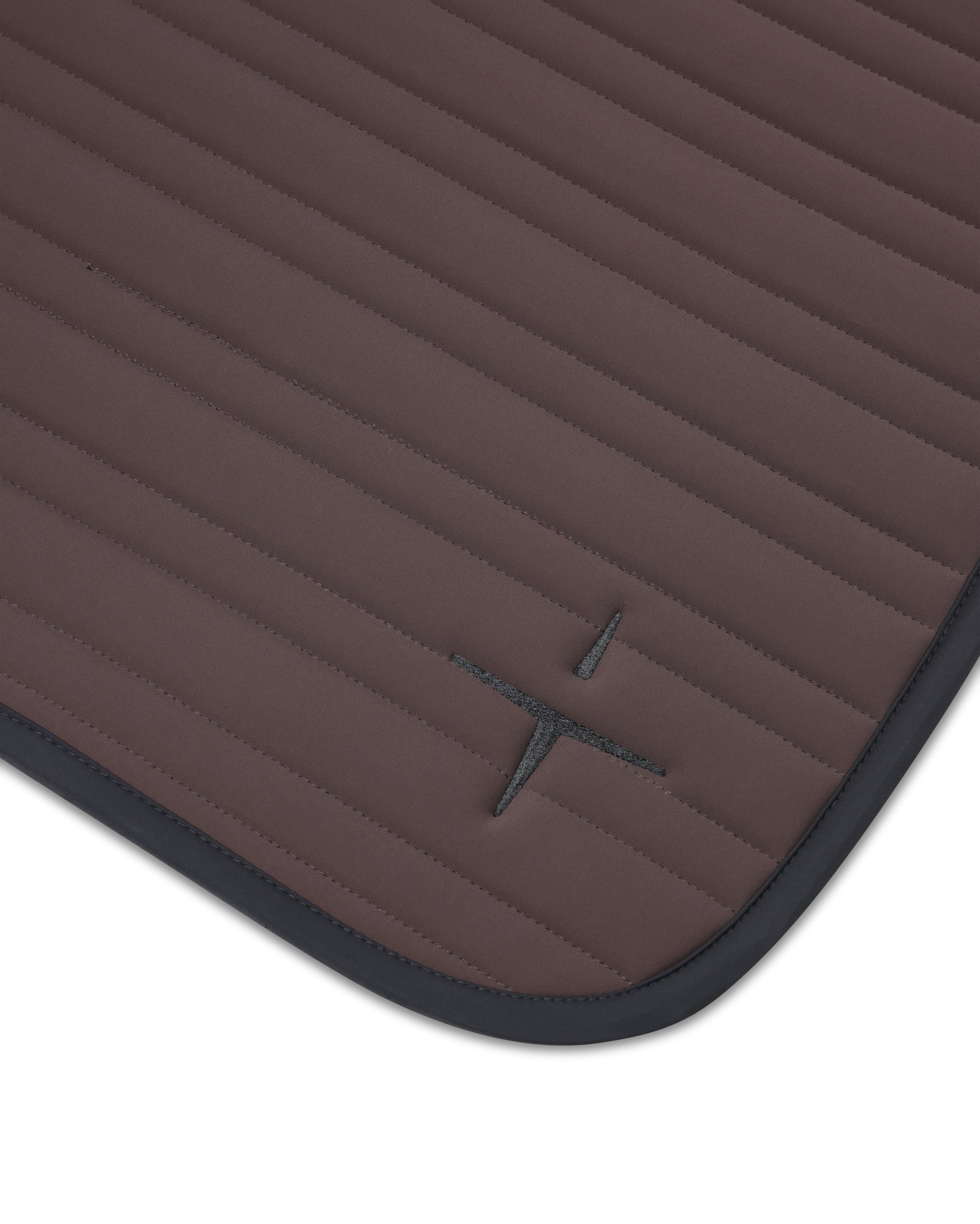 PAHD29_JE-TERRABLK_2.jpg