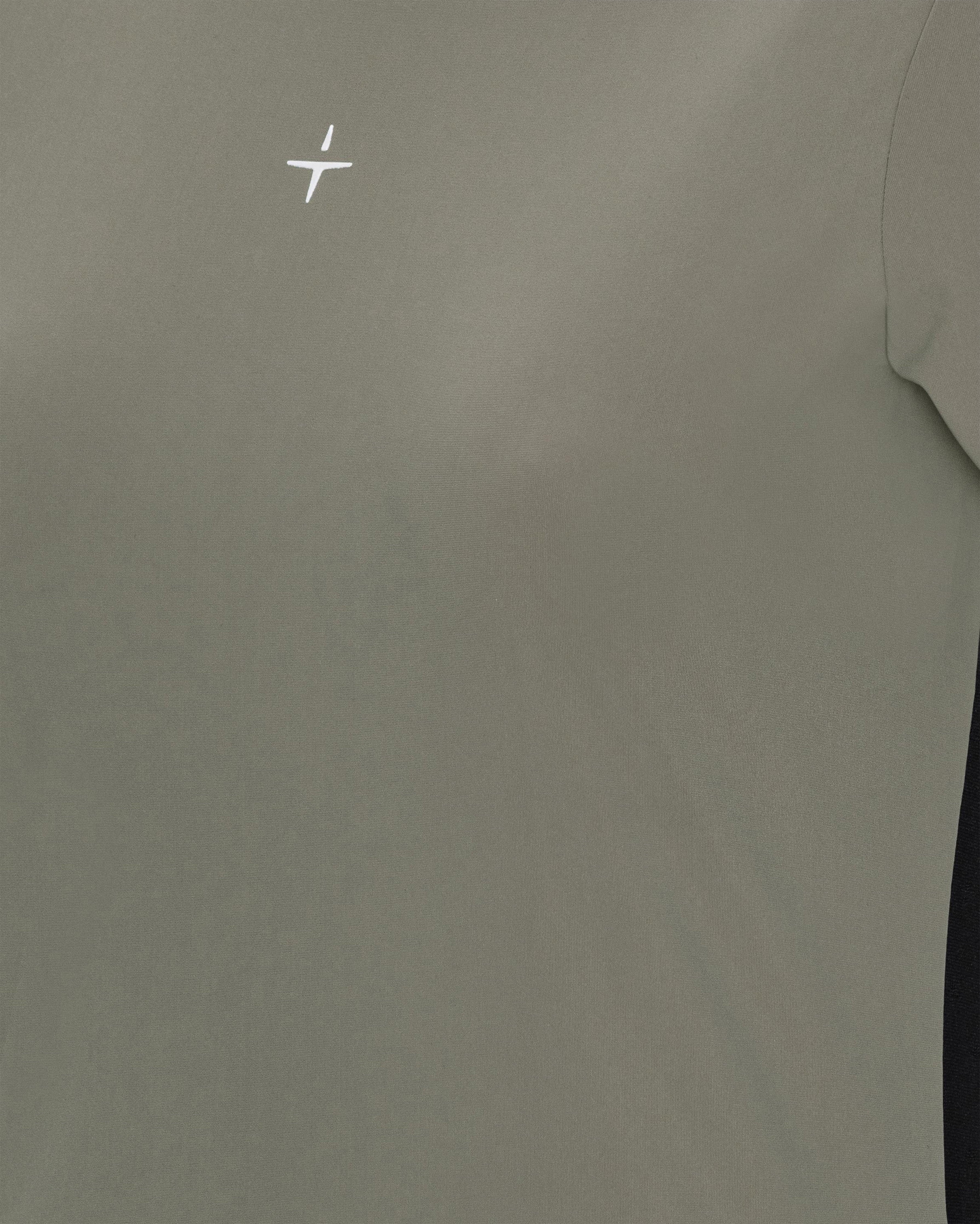 TSW06_PE-ERGBLK_2.jpg
