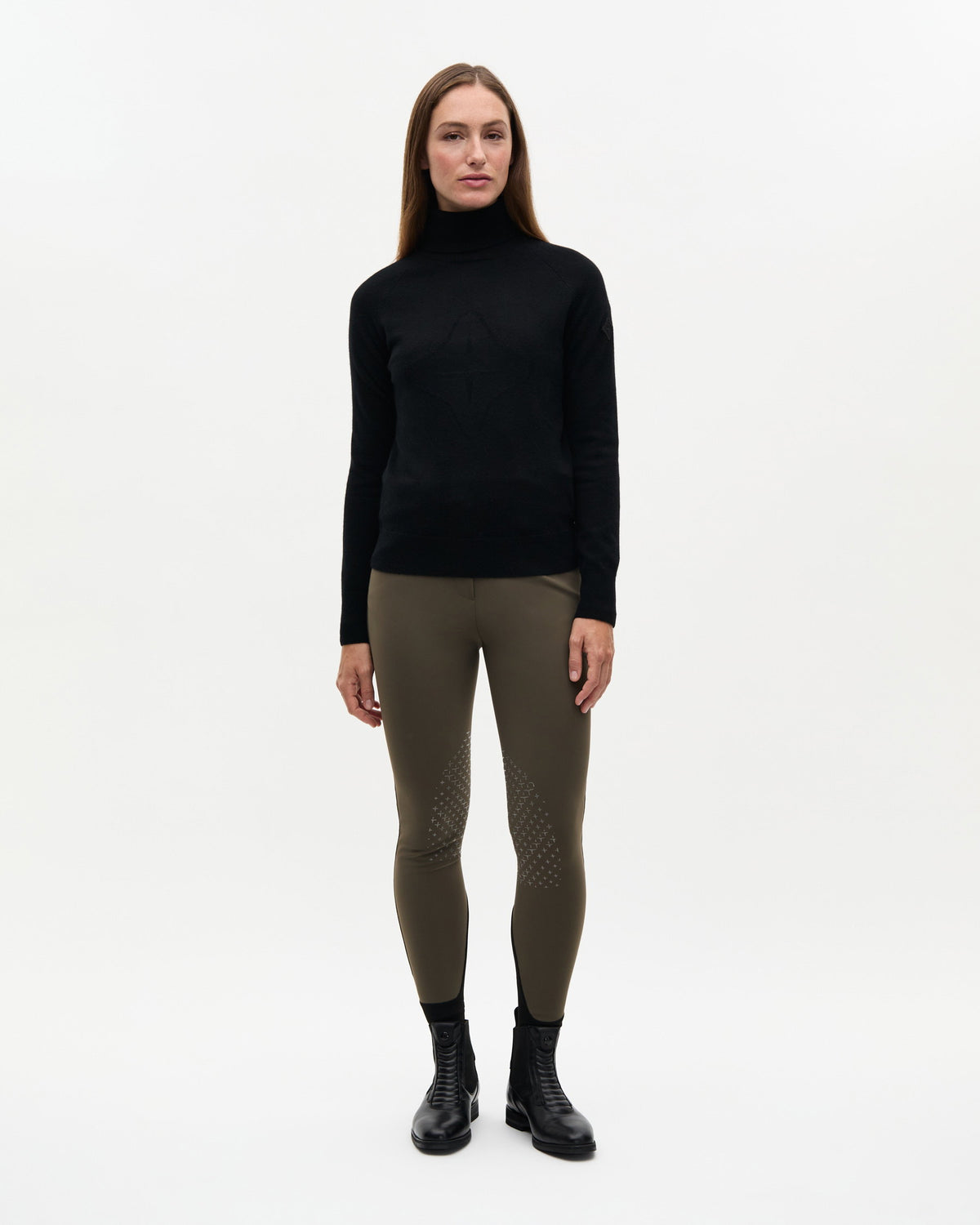 WOW10_CM-BLACK_3.jpg