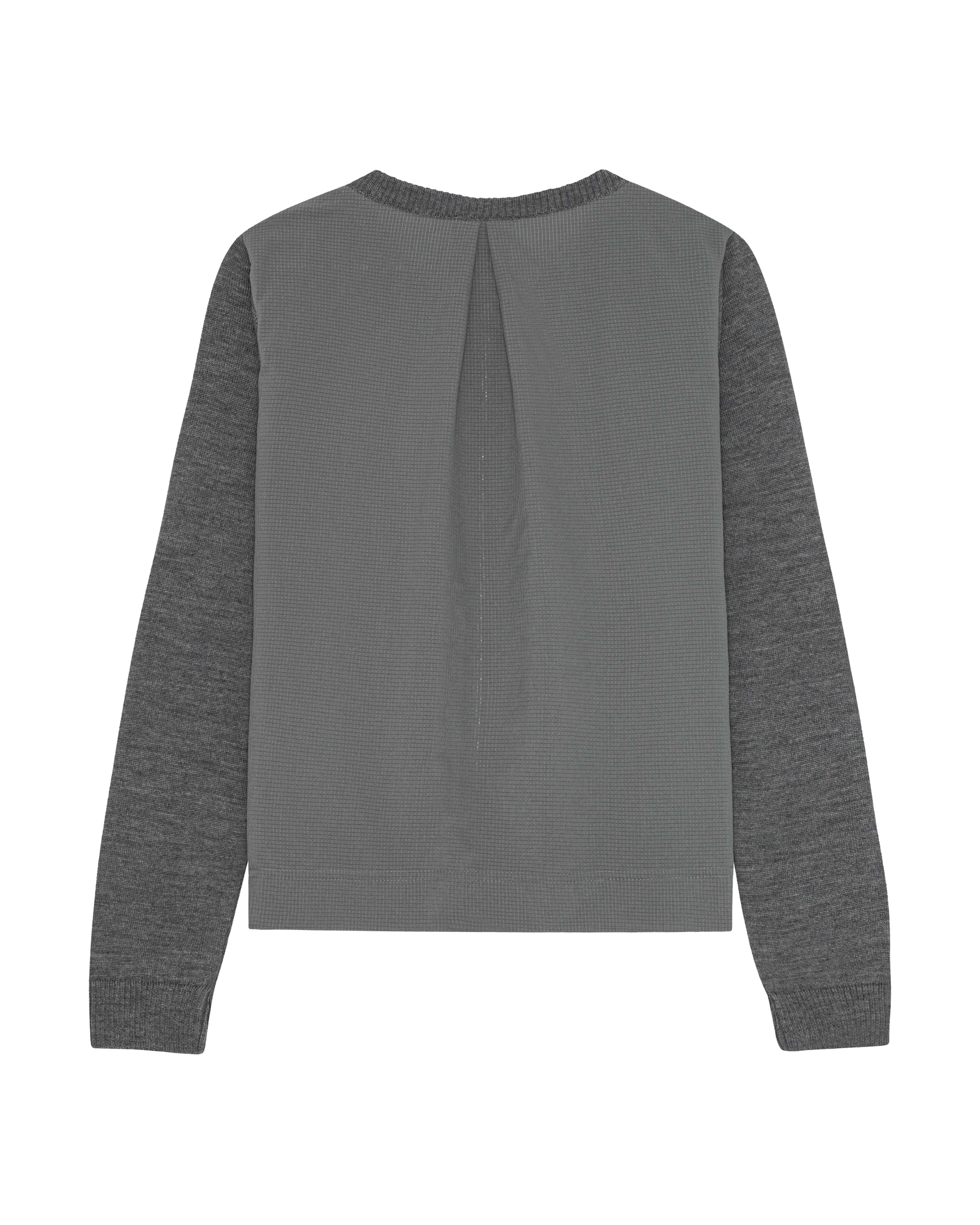 WOW22_KN-GREYGREY_1.jpg