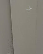 BRW23_FG_JE-ERGREY_2.jpg