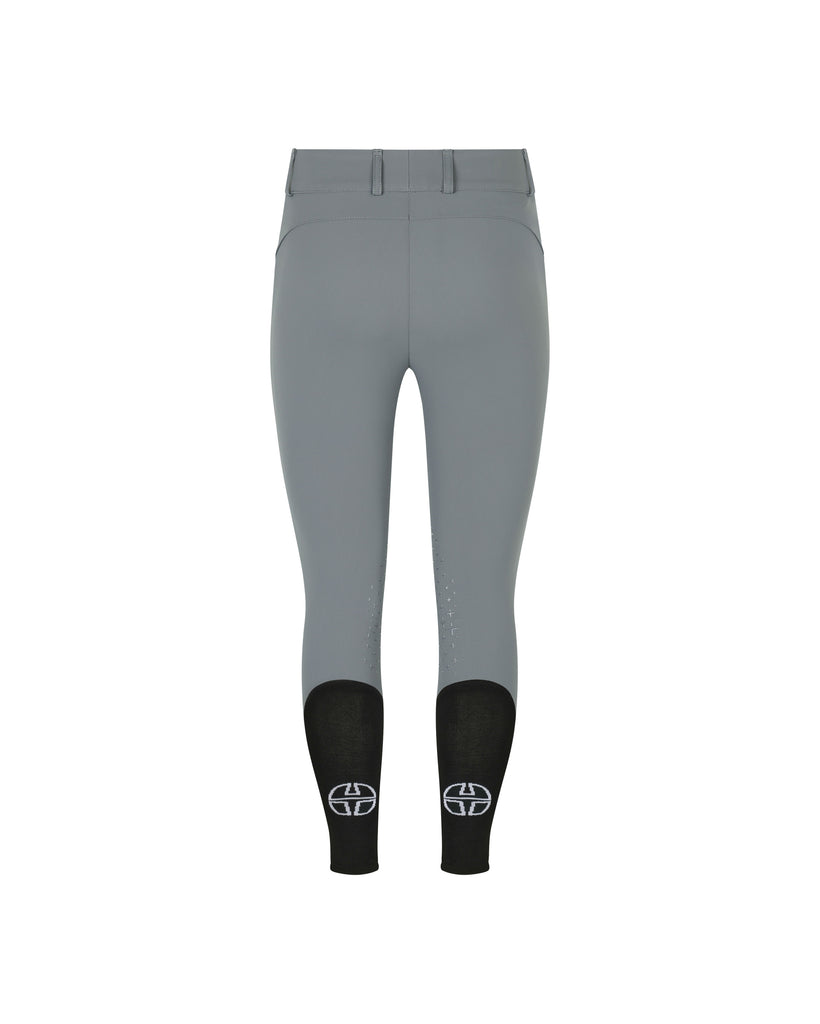 BRW23_KG_JE-STONEGREY_1