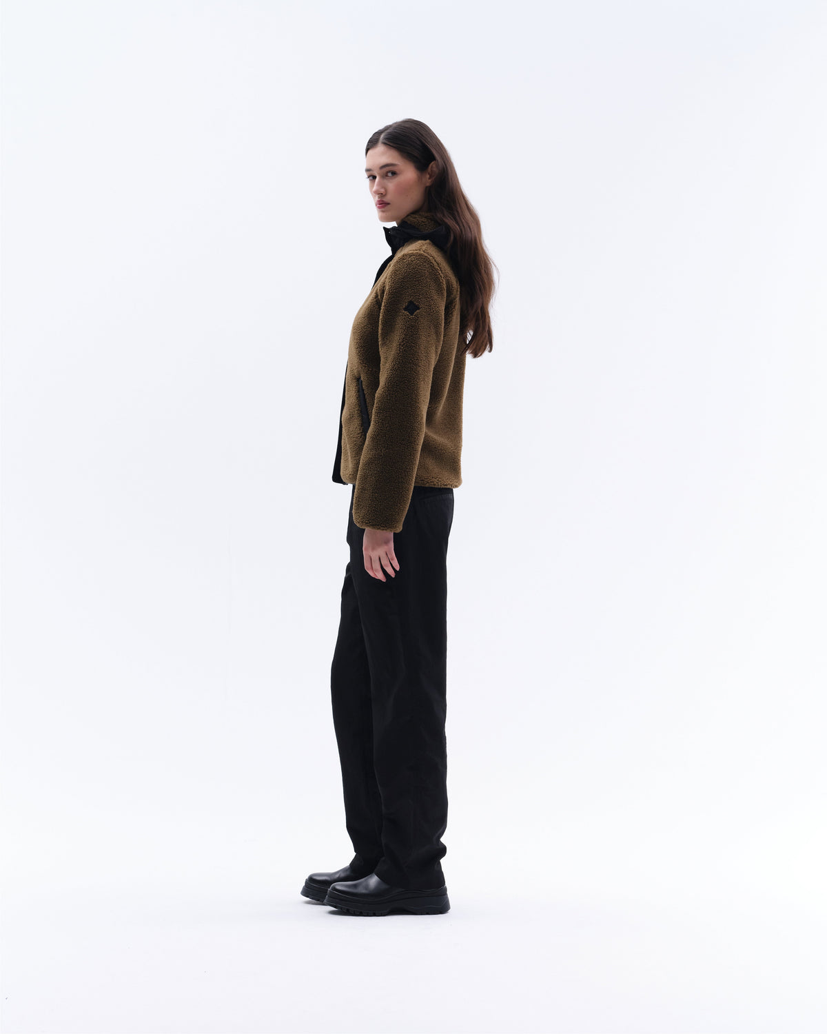 Model image - Hooded sherpa jacket Female - Black