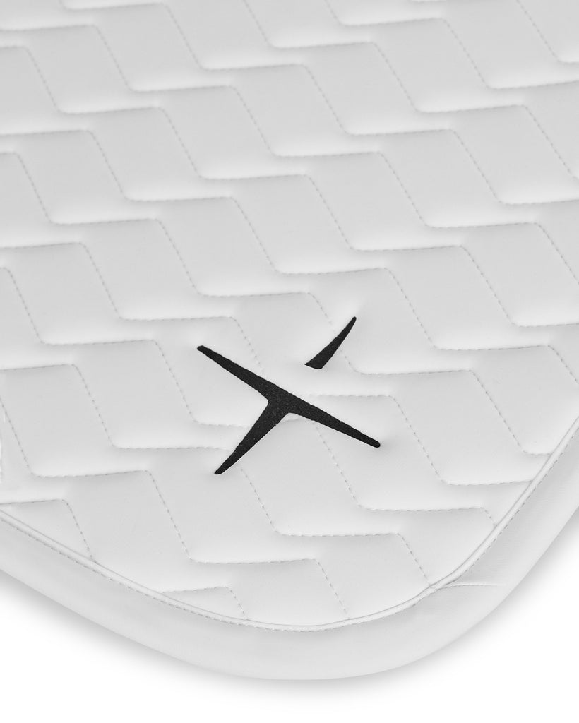 PAHD28_JE-WHITE_1