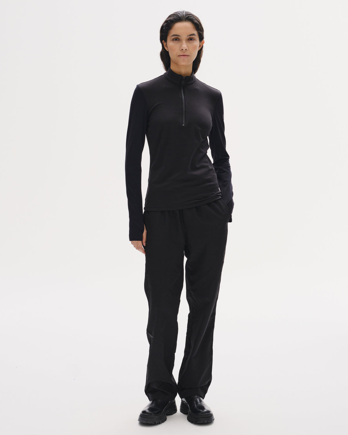 Model image - Colorado Grid Fleece Half Zip Female - Black/Taupe